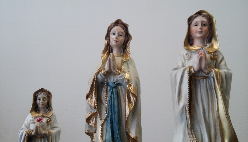 Matka Boża z Lourdes. Róża Duchowna